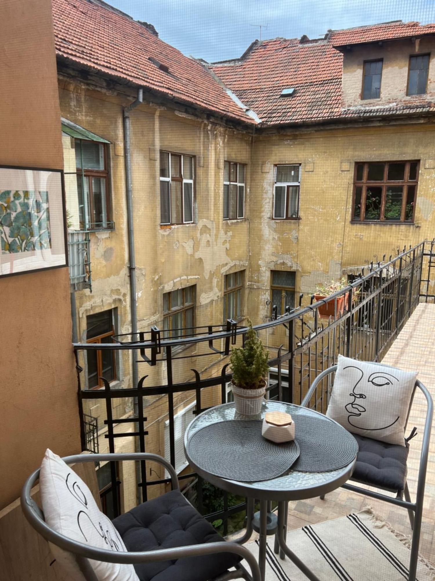 La Strada Central Apartament 拉迪亚 外观 照片